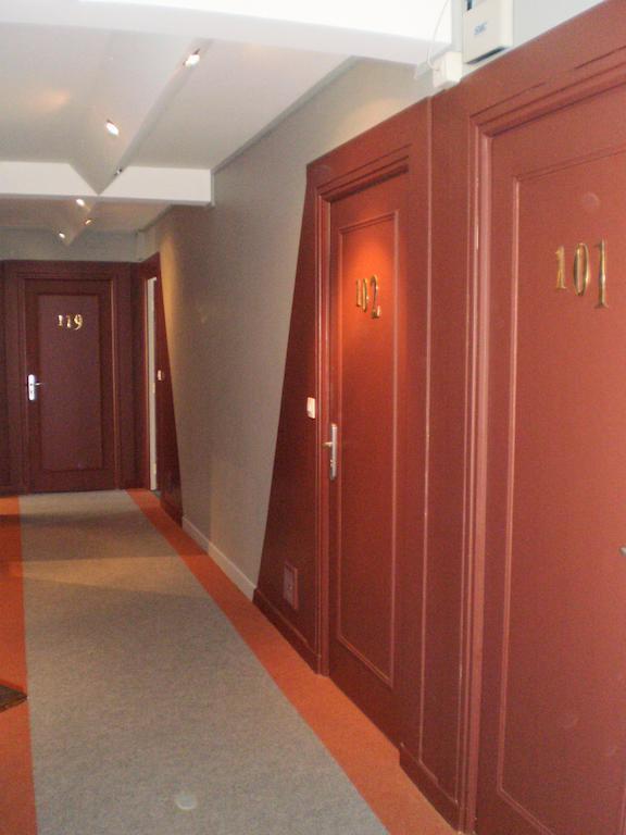 Hotel L Ander Saint-Flour  Pokoj fotografie